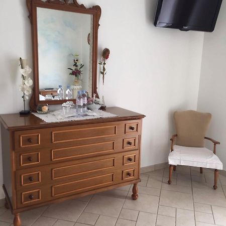 Chambres D'Hotes Chez Coco Saint-Georges-de-Reneins 客房 照片